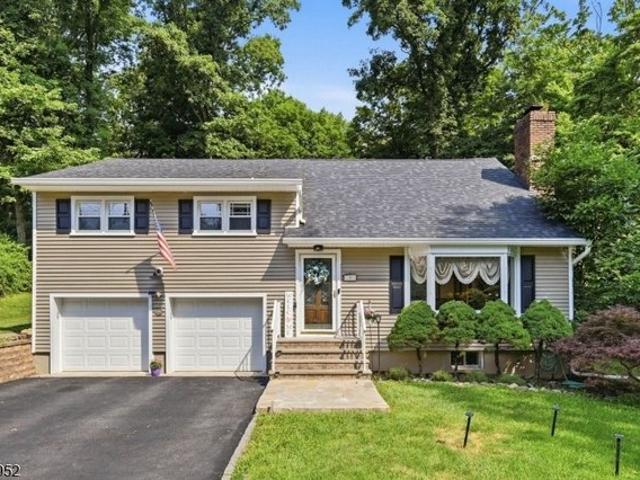 House for sale in Randolph, New Jersey