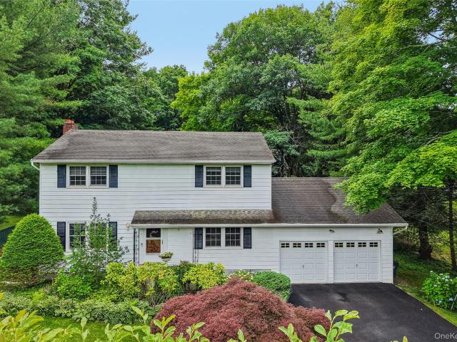 House for sale in Mahopac, Town of Carmel