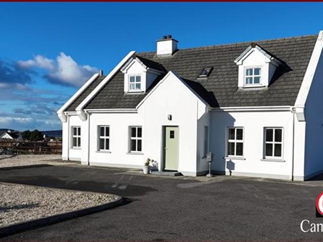 Property for sale in Bunbeg, Ulster