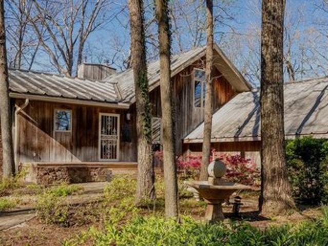 House for sale in Carbondale, Illinois