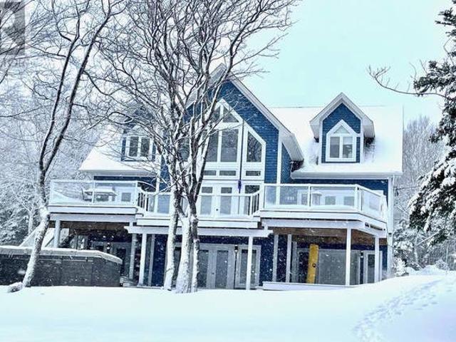 House for sale in Corner Brook, Newfoundland And Labrador