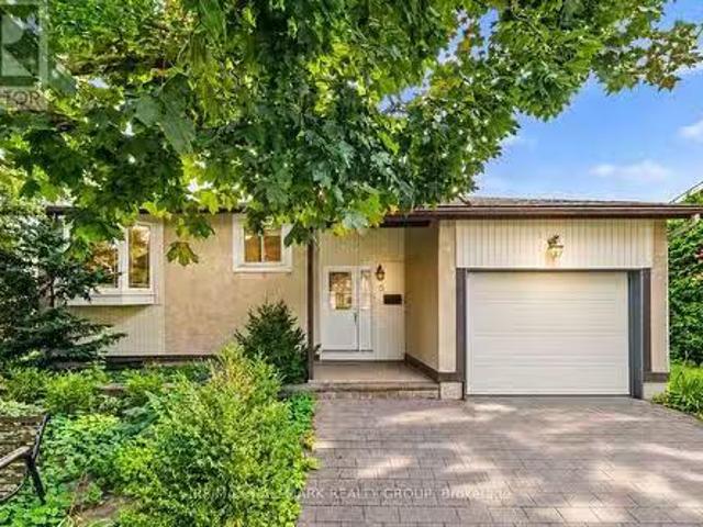 House for sale in Knoxdale-Merivale, Ottawa