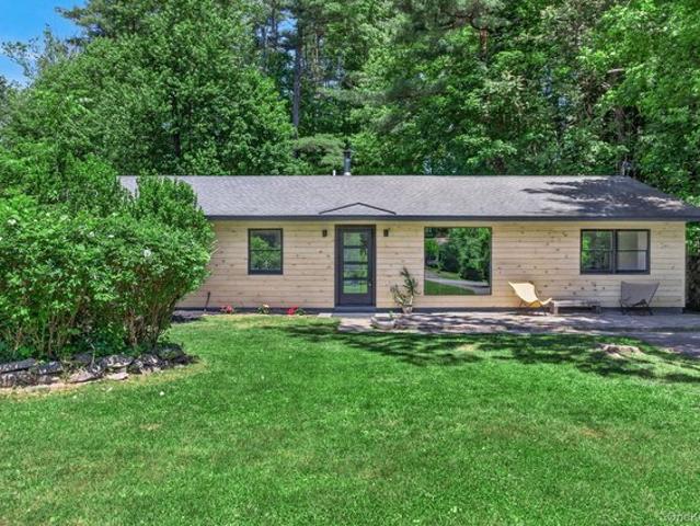House for sale in Bearsville, New York