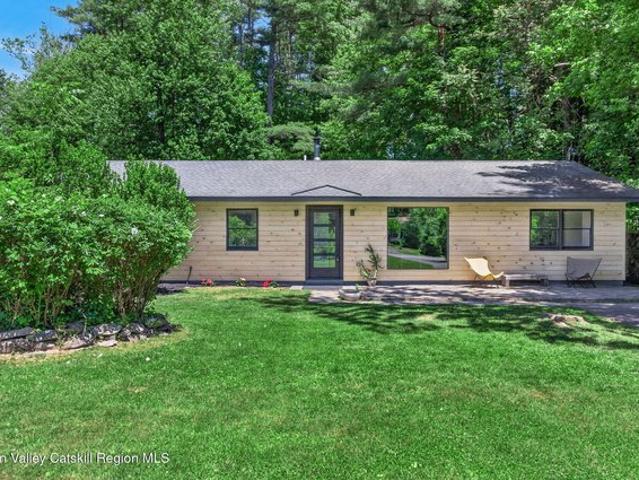 House for sale in Bearsville, New York