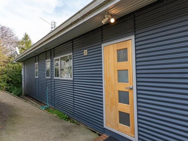 House for rent in Otakou