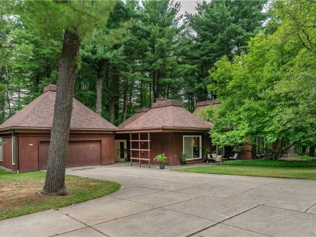 House for sale in Orchard Park, New York
