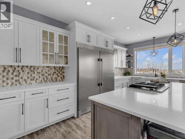 House for sale in Sylvan Lake, Alberta