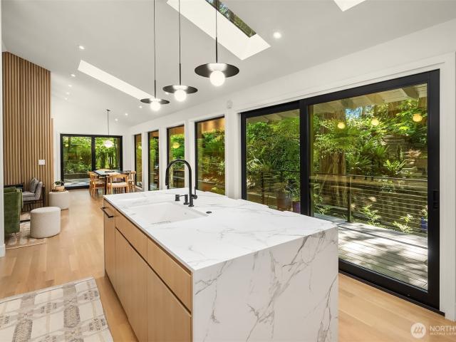 House for sale in Mercer Island, Washington