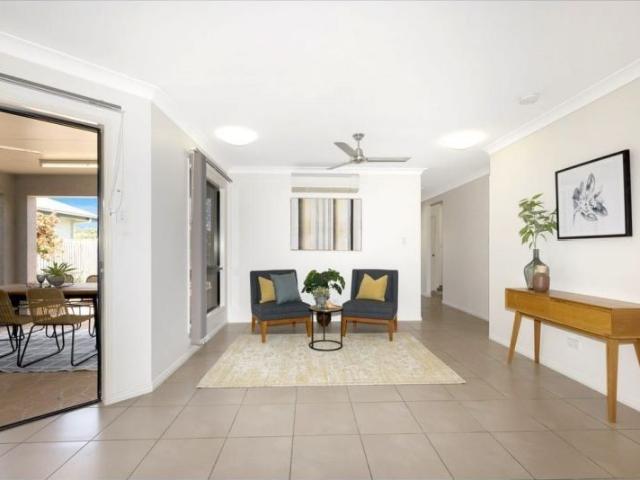 House for rent in Bushland Beach, Townsville City