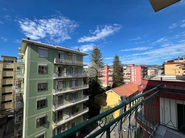 Appartamento in affitto a Pastena, Salerno