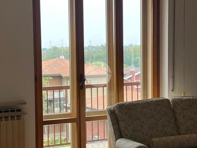 Villa Indipendente in affitto a Sud-Est, Brenzone