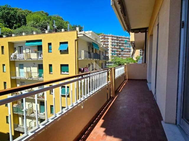 Villa Indipendente in affitto a Pegli, Genova
