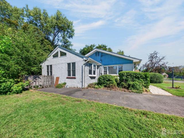House for sale in Middlesex, New Jersey