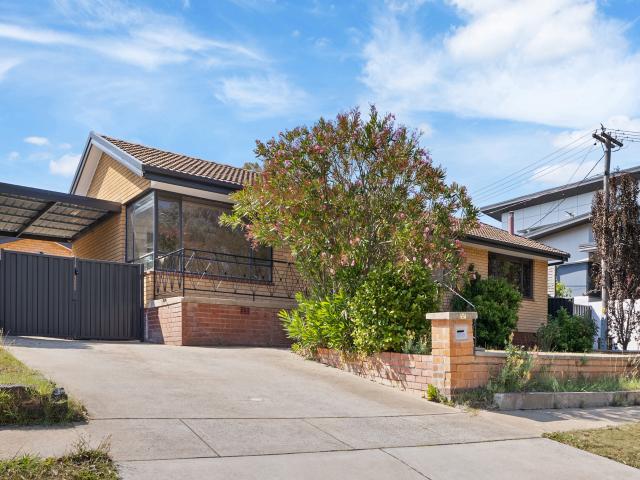 House for rent in Woden, Australian Capital Territory