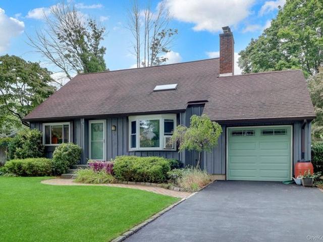 House for sale in Huntington, New York