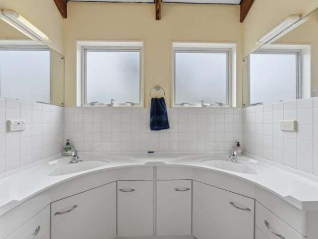 House for sale in Hillsborough, Taranaki