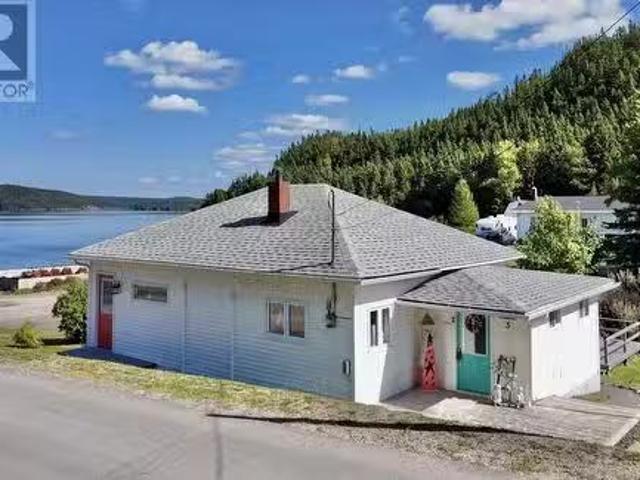 House for sale in Newfoundland And Labrador