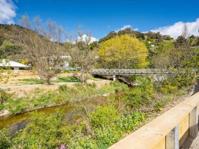 House for sale in Nelson City, Cable Bay