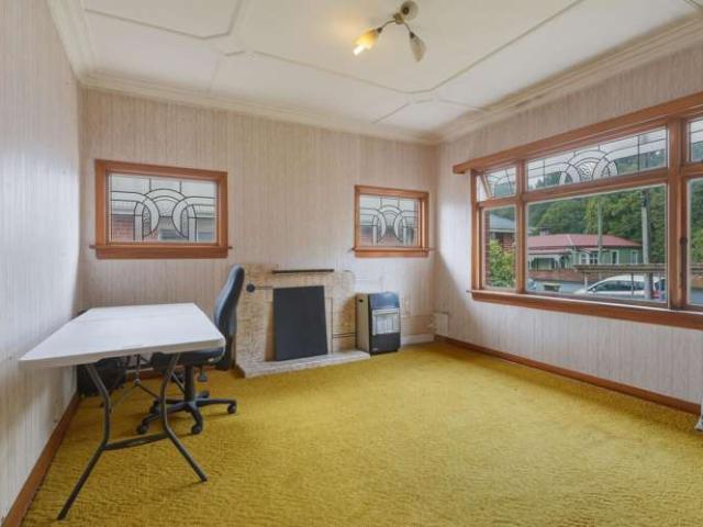 House for sale in Otakou