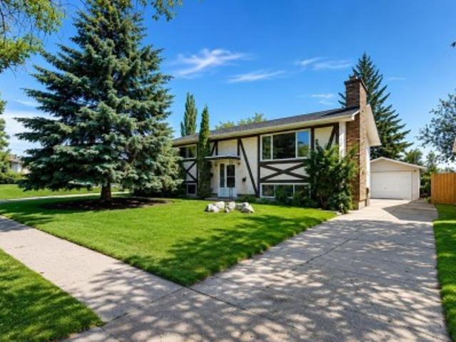 House for sale in Saint Albert, Alberta