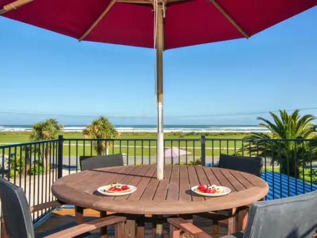House for sale in Carters Beach, West Coast