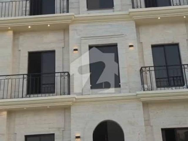 Apartment for sale in لاہور, لاہور ڈویژن