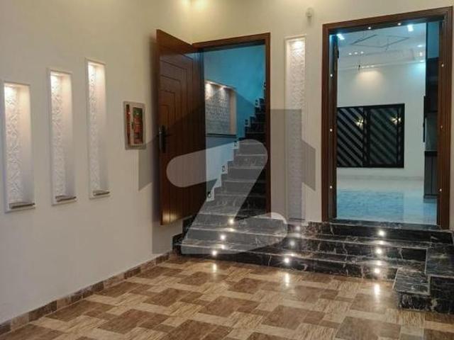House for sale in Faisalabad, Islamabad Capital Territory
