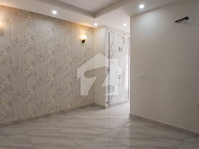 Apartment for sale in Multan, Islamabad Capital Territory