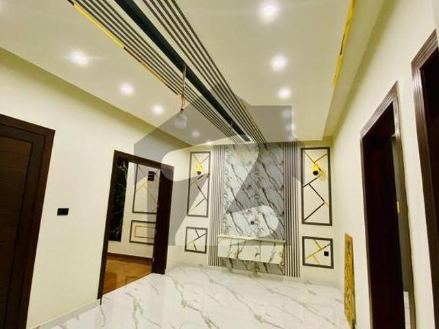 House for sale in Faisalabad, Islamabad Capital Territory