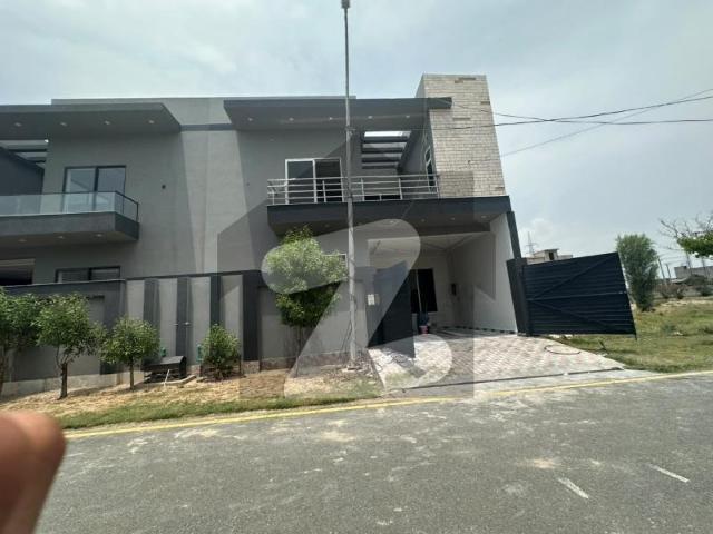 House for sale in Faisalabad, Islamabad Capital Territory