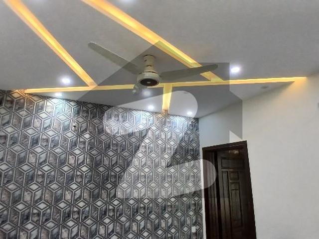 House for rent in تحصیل فیصل آباد شہر, فیصل آباد ڈویژن