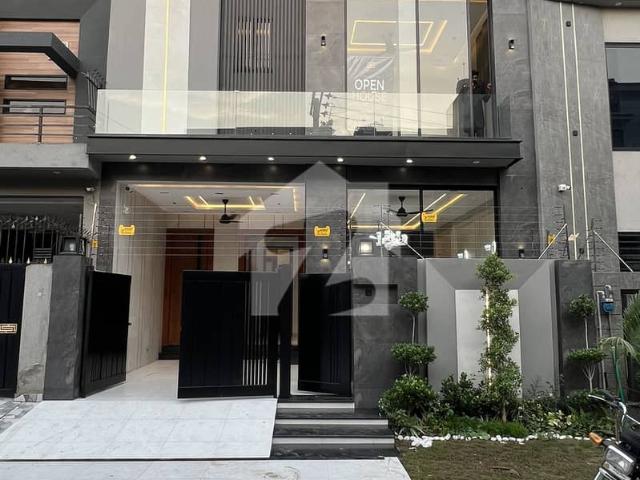 House for sale in لاہور, لاہور ڈویژن