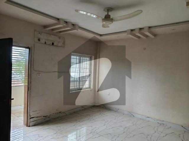 Apartment for rent in Faisalabad, Islamabad Capital Territory
