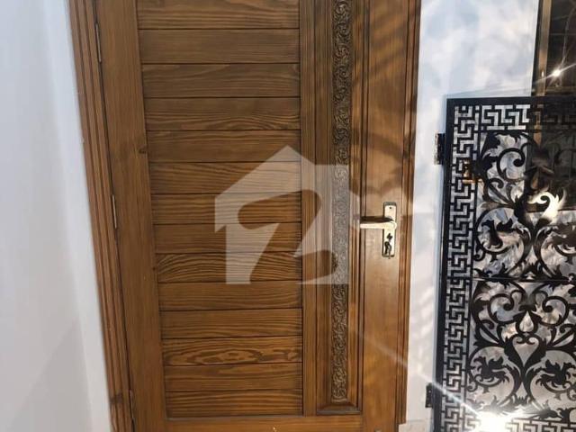 House for sale in Sheikhupura, Islamabad Capital Territory