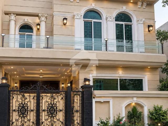House for sale in لاہور, لاہور ڈویژن