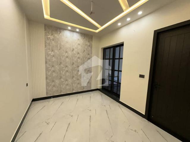 House for sale in Faisalabad, Islamabad Capital Territory