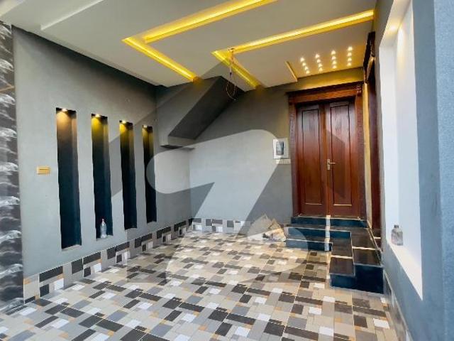House for sale in Faisalabad, Islamabad Capital Territory
