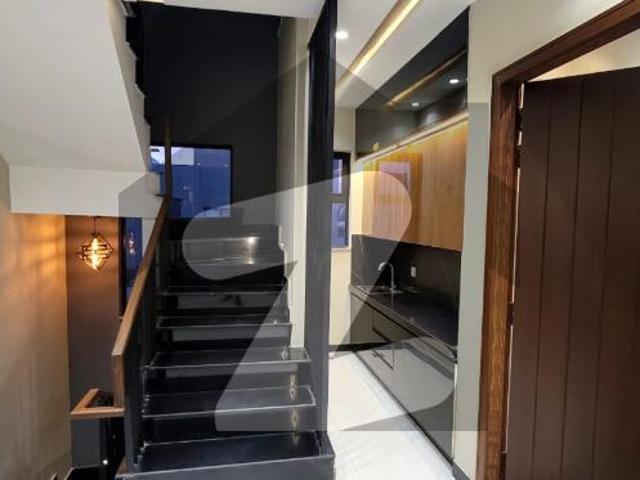 House for sale in لاہور, لاہور ڈویژن
