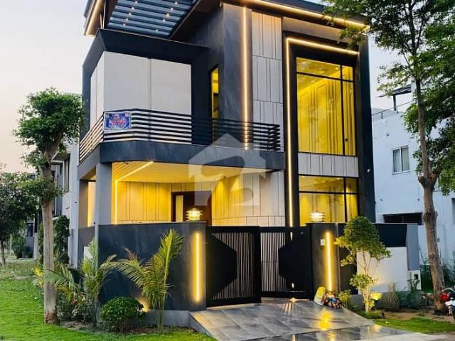 House for sale in لاہور, لاہور ڈویژن