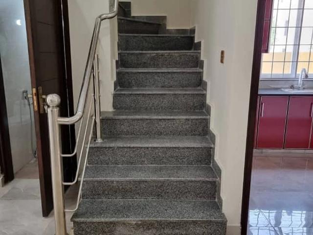 House for sale in Sadhoke, لاہور ڈویژن