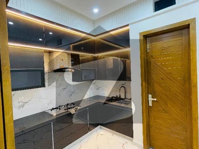 House for sale in Faisalabad, Islamabad Capital Territory