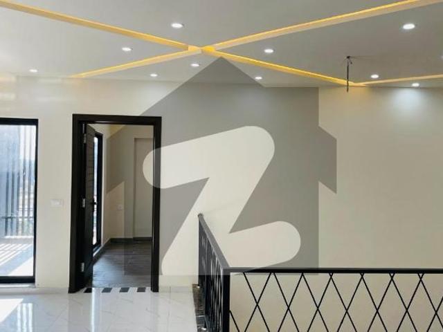 House for sale in Faisalabad, Islamabad Capital Territory