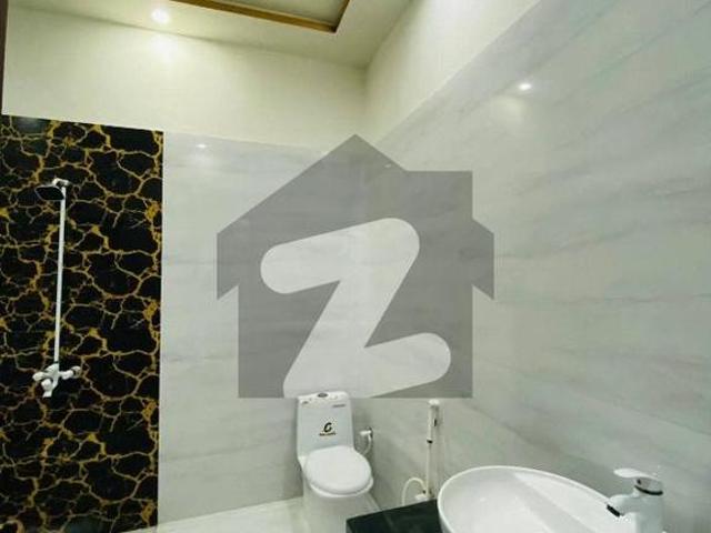 House for sale in Faisalabad, Islamabad Capital Territory