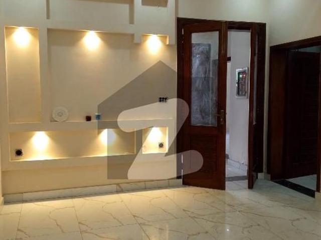 House for sale in Faisalabad, Islamabad Capital Territory