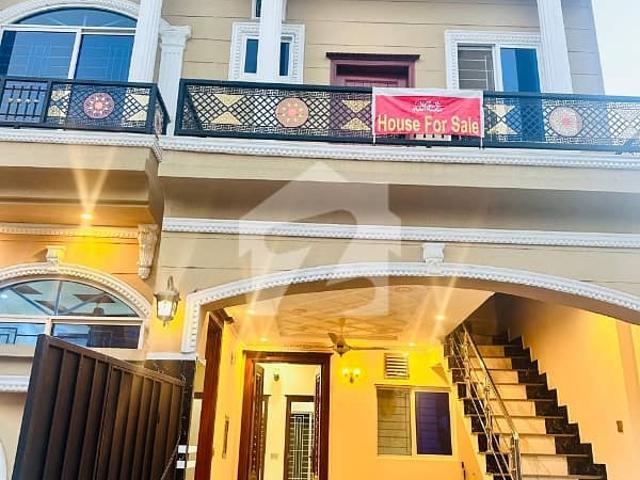 House for sale in لاہور, لاہور ڈویژن