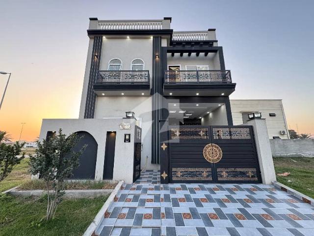 House for sale in Sialkot, Islamabad Capital Territory