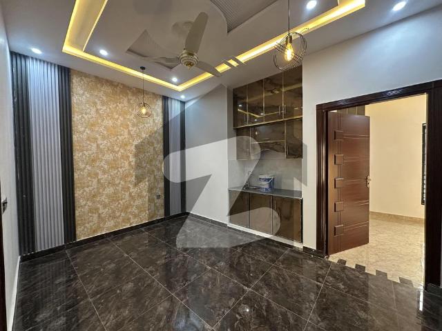 House for sale in Sialkot, Islamabad Capital Territory