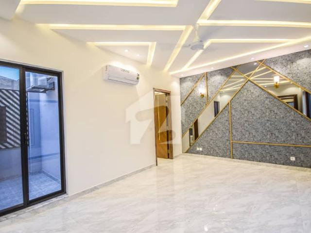 House for sale in لاہور, لاہور ڈویژن