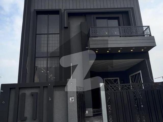 House for sale in سیالکوٹ, گوجرانوالہ ڈویژن