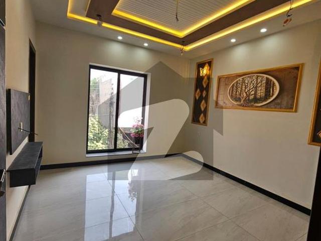 House for sale in Faisalabad, Islamabad Capital Territory
